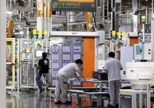 忙碌與低效的悖論 企業(yè)管理創(chuàng)新如何破解工廠效率困局